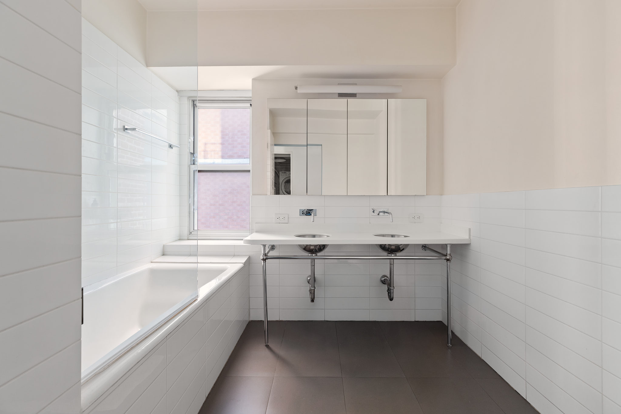 347 West 39th Street, Unit PHNE Manhattan, NY 10018 - Photo 14 of 17