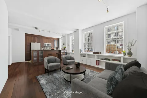 $659,000 | 522 West End Avenue, Unit 1B | Upper West Side