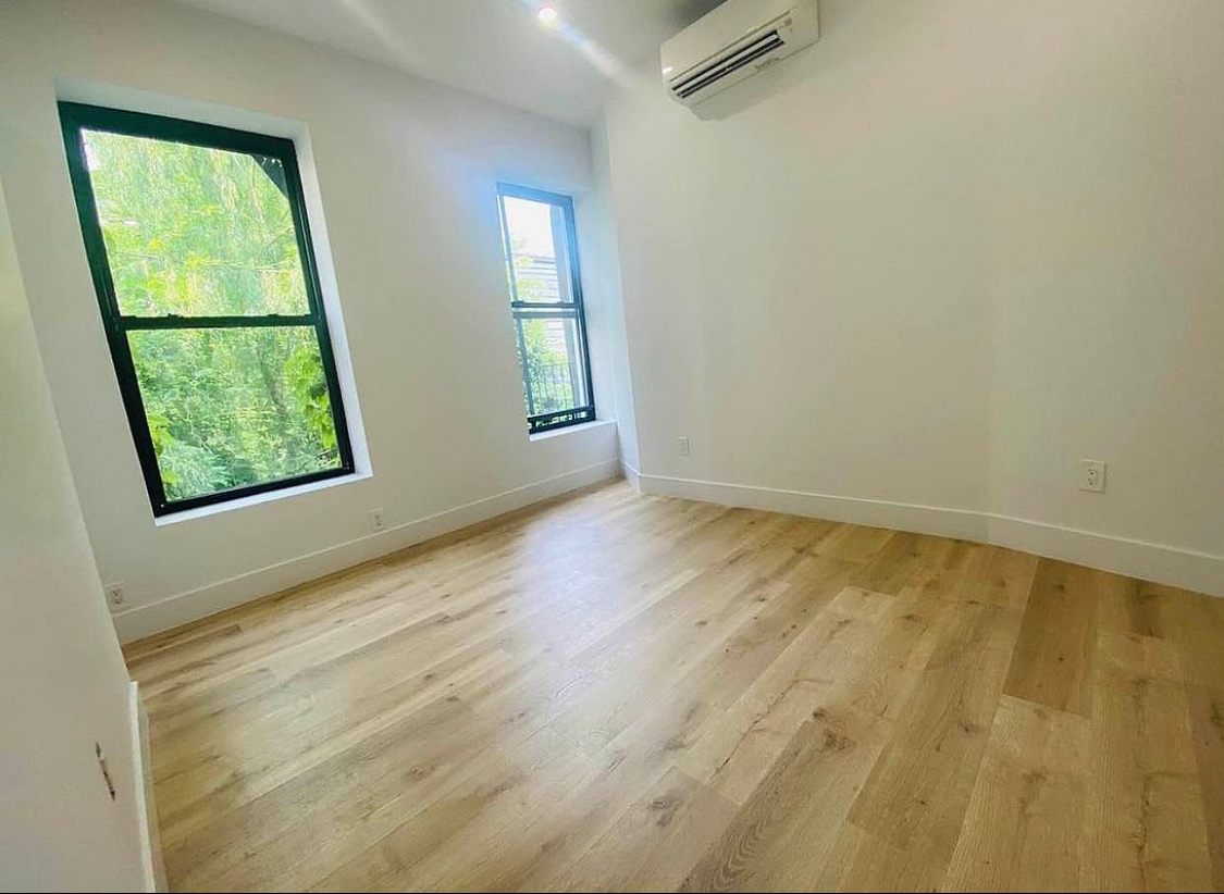 180 5th Avenue, Unit 3 Brooklyn, NY 11217 - Photo 11 of 13 an empty room with a window