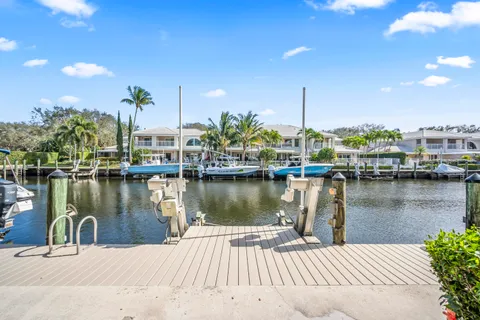 $1,389,000 | 14394 Cypress Island Court, Palm Beach Gardens, FL 33410
