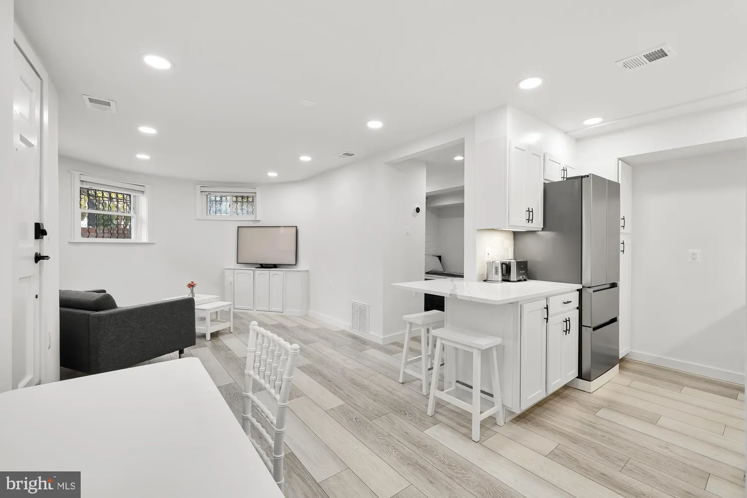 $2,340 | 1821 19th Street Northwest, Unit 1, Washington, DC 20009