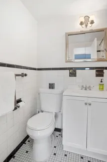 $665,000 | 230 East 15th Street, Unit 6C | Gramercy