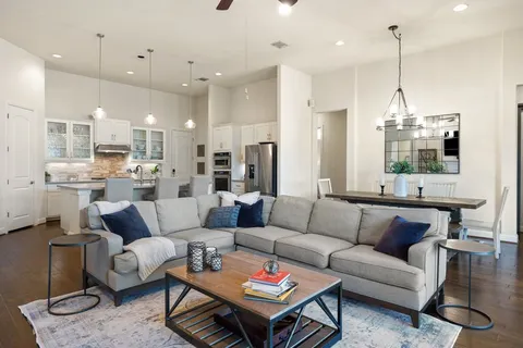 $1,250,000 | 207 San Siro Cove, Austin, TX 78738