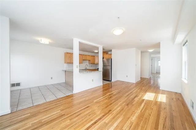 $5,000 | 41 Hamilton Avenue, Unit C, Weehawken, NJ 07086