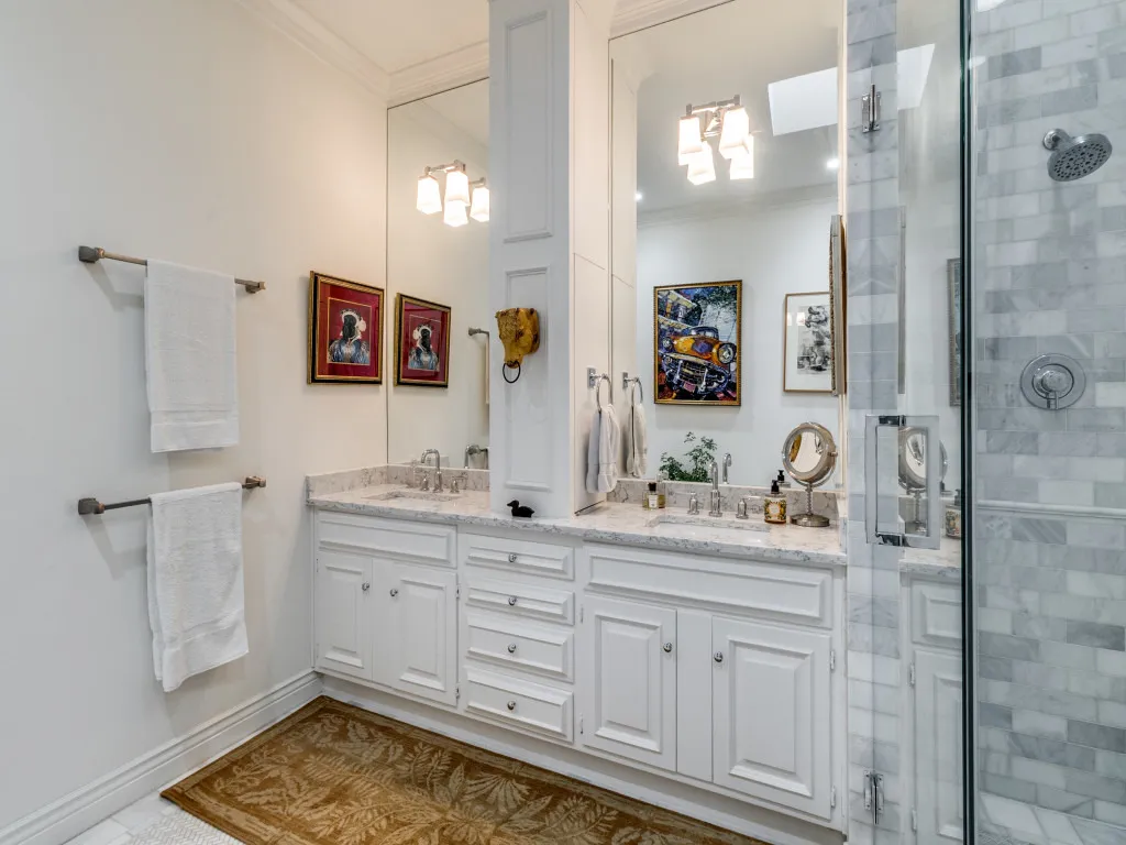 $1,200,000 | 5723 Overdowns Drive, Dallas, TX 75230