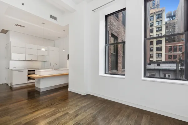 $4,500 | 11 East 36th Street, Unit 504 | Midtown South