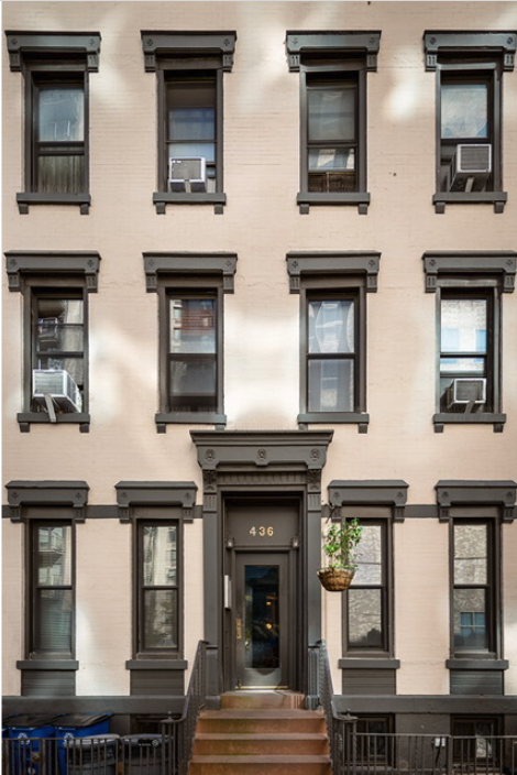 436 East 66th Street, Unit 4E Manhattan, NY 10065 - Photo 13 of 19 a front view of a multi story residential apartment building