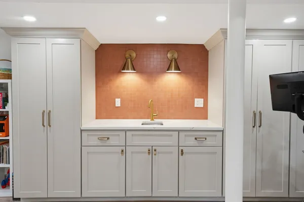 $1,100,000 | 7612 Virginia Avenue, Falls Church, VA 22043