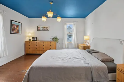 $1,100,000 | 4 Davenport Avenue, Westport, CT 06880