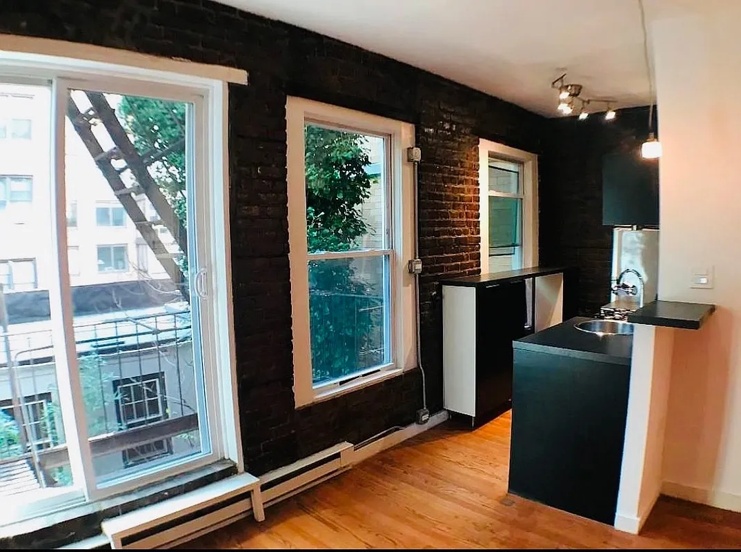 112 West 15th Street, Unit 5 Manhattan, NY 10011 - Photo 5 of 10