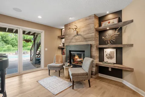 $1,195,000 | 10974 Alameda Avenue, Inver Grove Heights, MN 55077