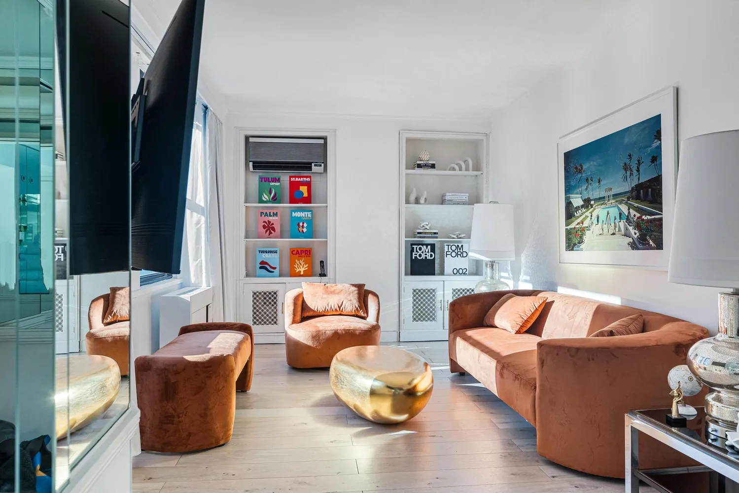 $25,000 | 111 East 56th Street, Unit 2100 | Midtown East