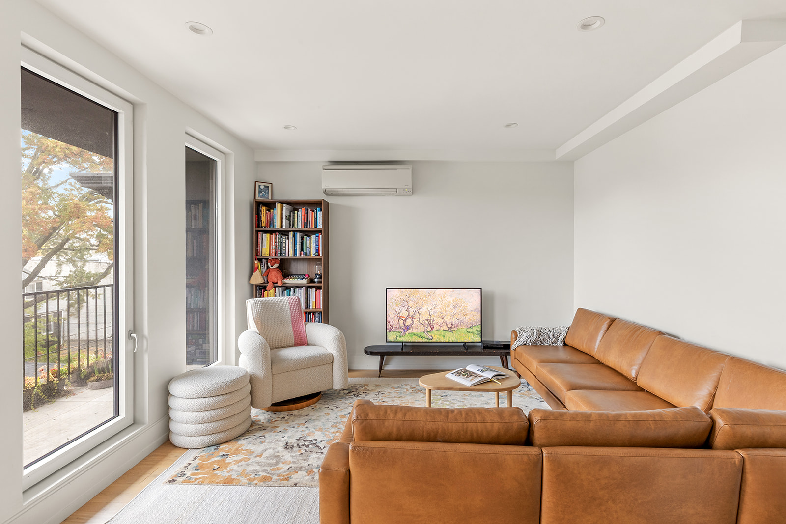 237 Rutland Road, Unit 3B Brooklyn, NY 11225 - Photo 3 of 9