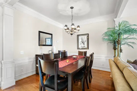 $719,000 | 5280 Kestrel Crossing Drive, Alexandria, VA 22312