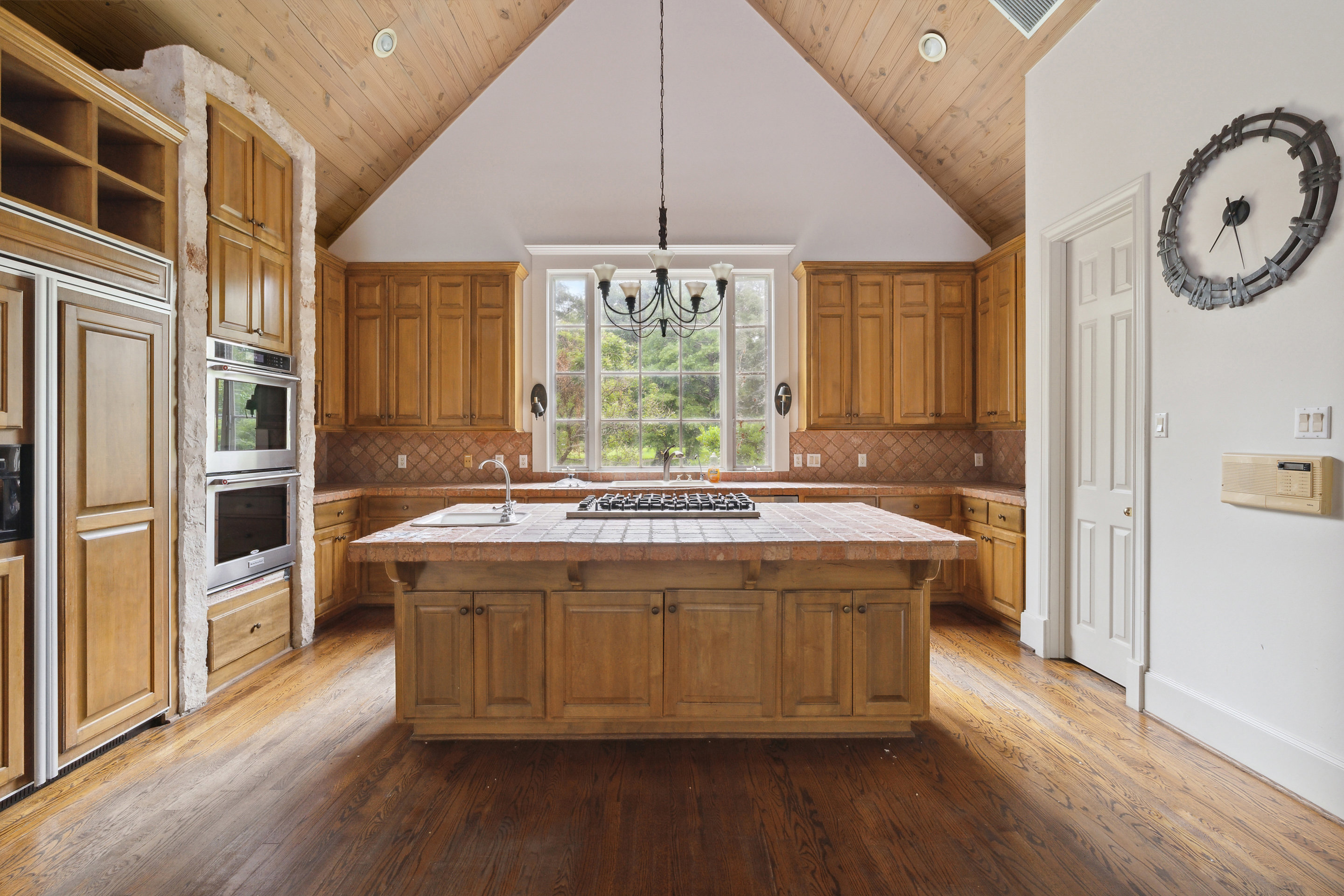 1505 Rockcliff Road Austin, TX 78746 - Photo 9 of 40