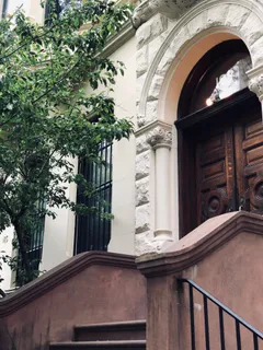 $749,000 | 123 West 80th Street, Unit 2R | Upper West Side