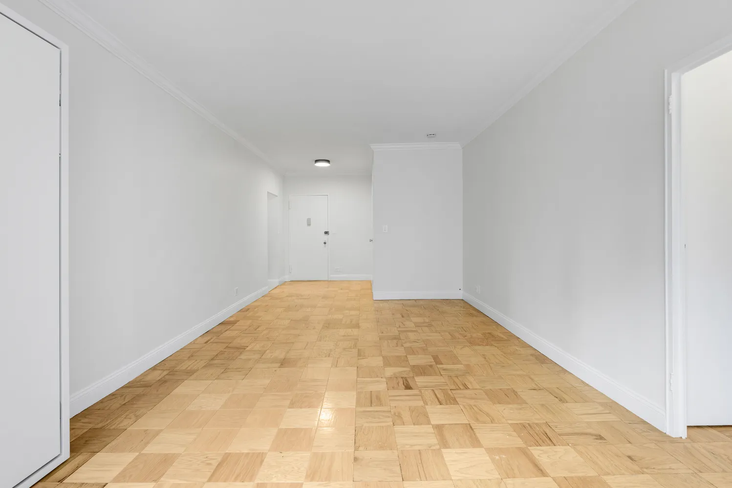 $3,500 | 305 East 40th Street, Unit 14V | Murray Hill