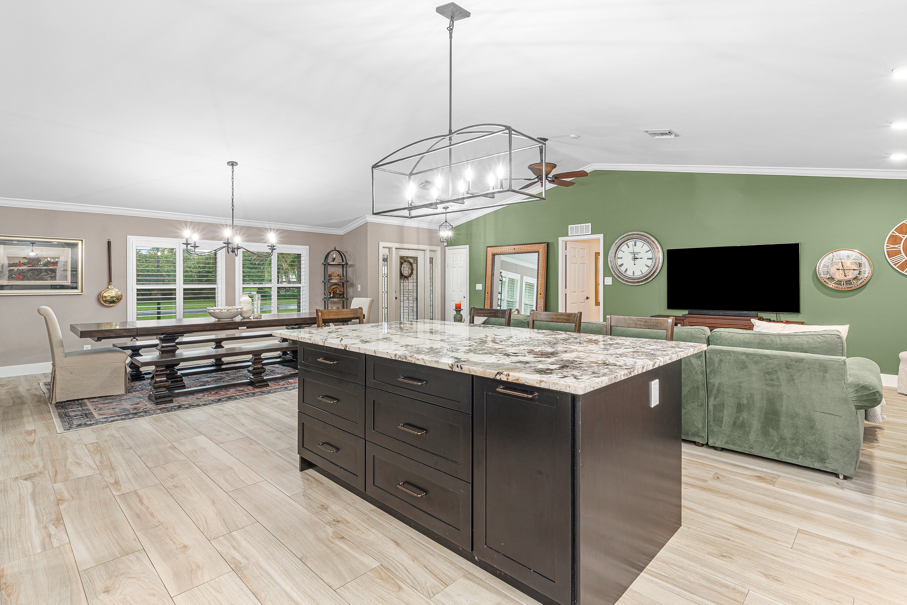 9077 Old Pine Road Boca Raton, FL 33428 - Photo 13 of 40 Gallery Image 13