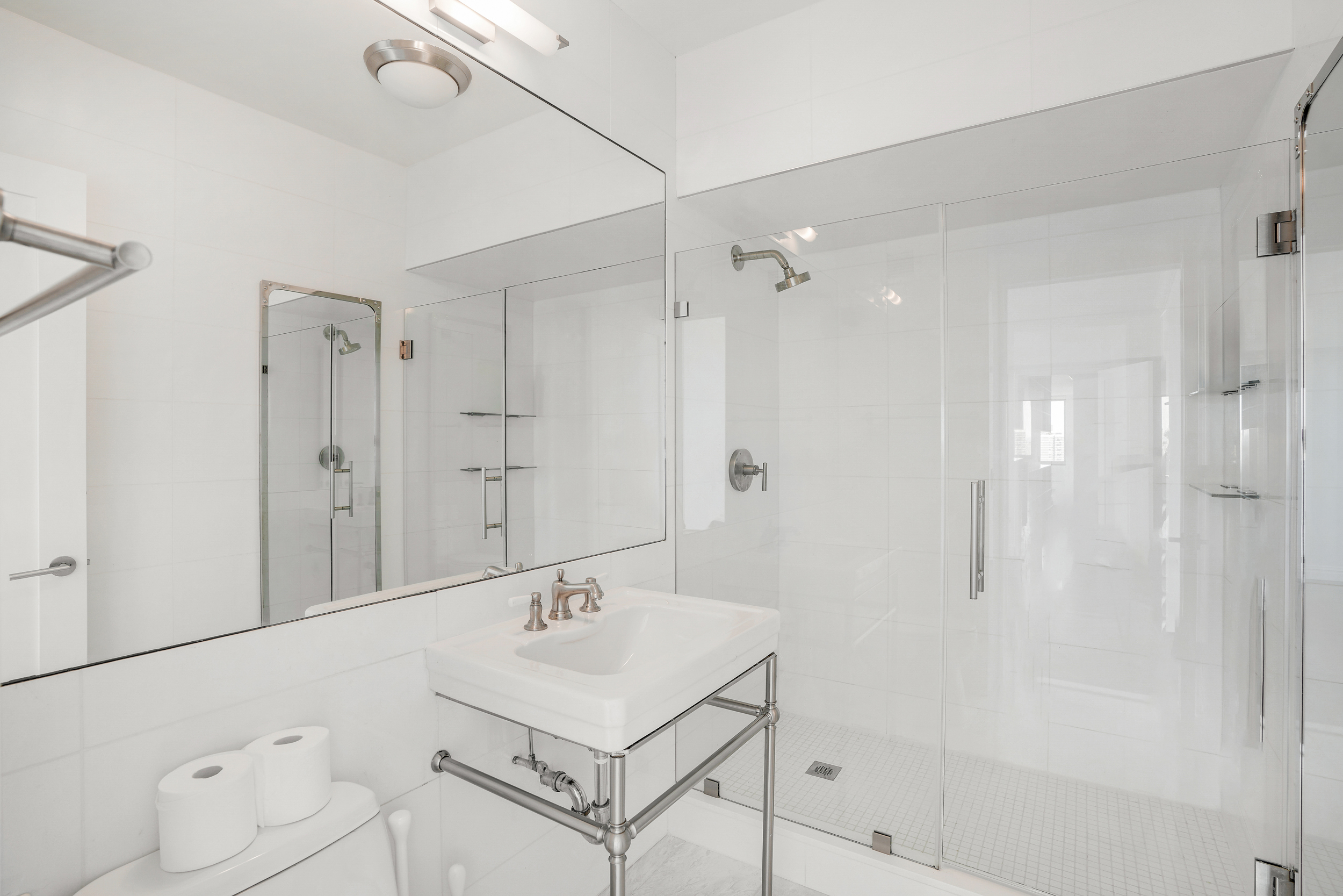 Manhattan, NY 10128 - Photo 11 of 31