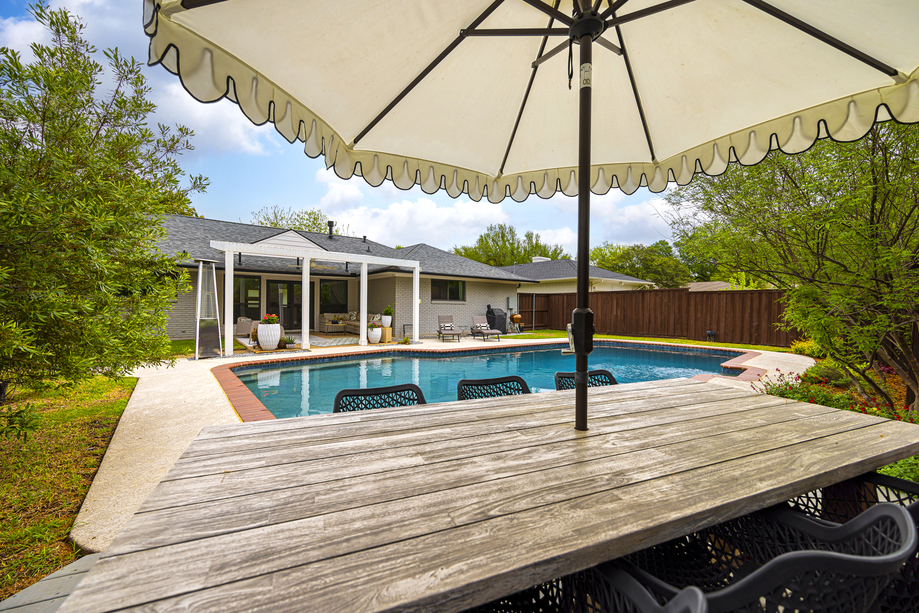 7714 Fallmeadow Lane Dallas, TX 75248 - Photo 34 of 37