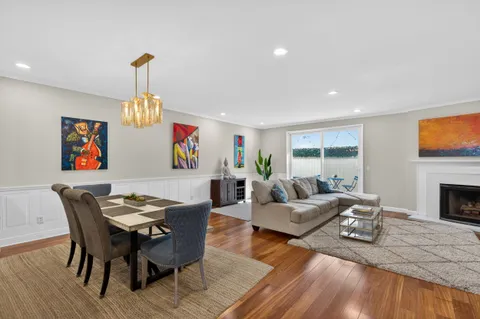 $1,975,000 | 928 11th Street, Unit 2, Santa Monica, CA 90403