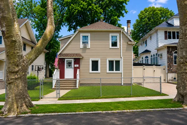 $725,000 | 196 Prescott Avenue | Grant City