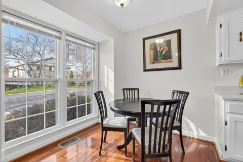 $390,000 | 20017 Spur Hill Drive, Gaithersburg, MD 20886