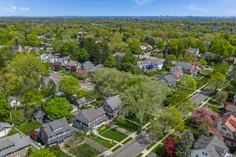 $1,645,000 | 5 Ardsley Road, Glen Ridge, NJ 07028