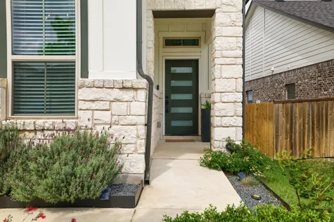 $475,000 | 12714 Bloomington Drive, Austin, TX 78652
