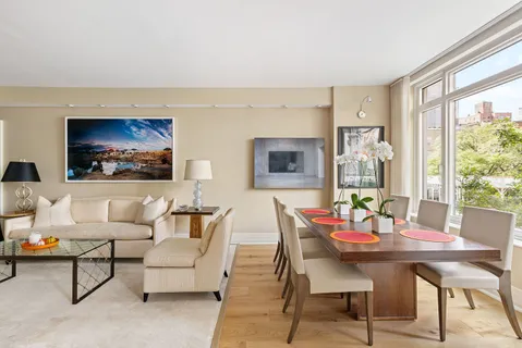 $1,850,000 | 205 East 85th Street, Unit 3L1 | Upper East Side