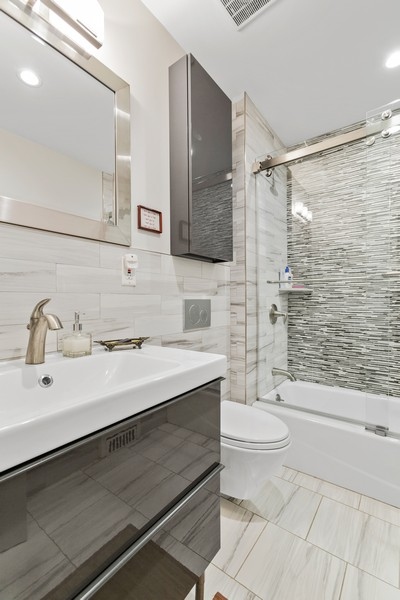 106 B Nassau Avenue, Unit 3 Brooklyn, NY 11222 - Photo 6 of 10