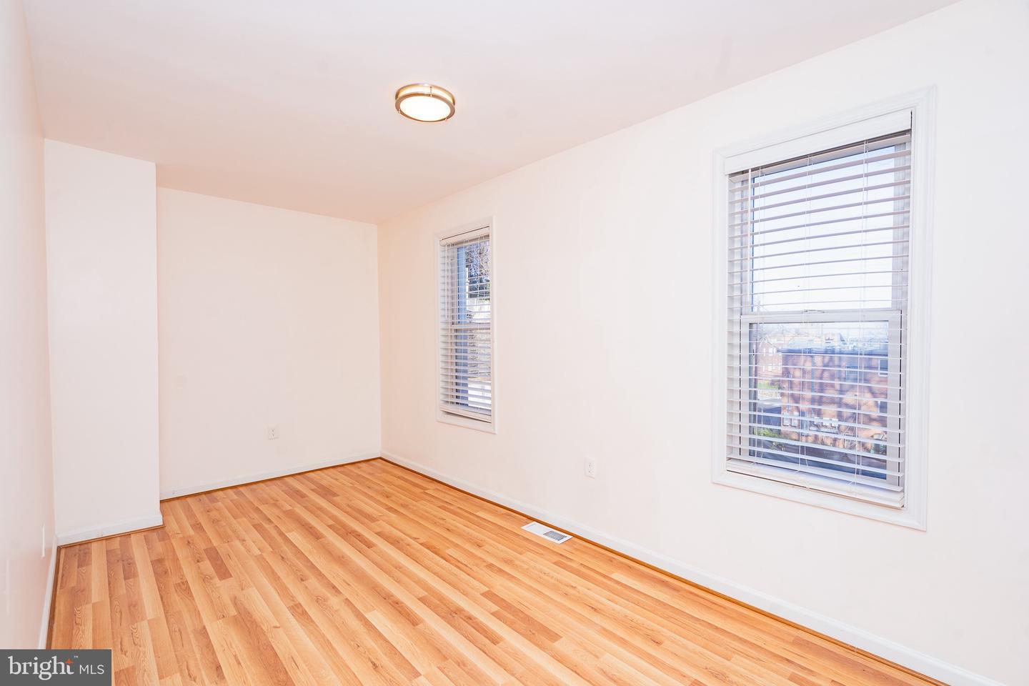 1322 Morris Road Southeast Washington, DC 20020 - Photo 12 of 19