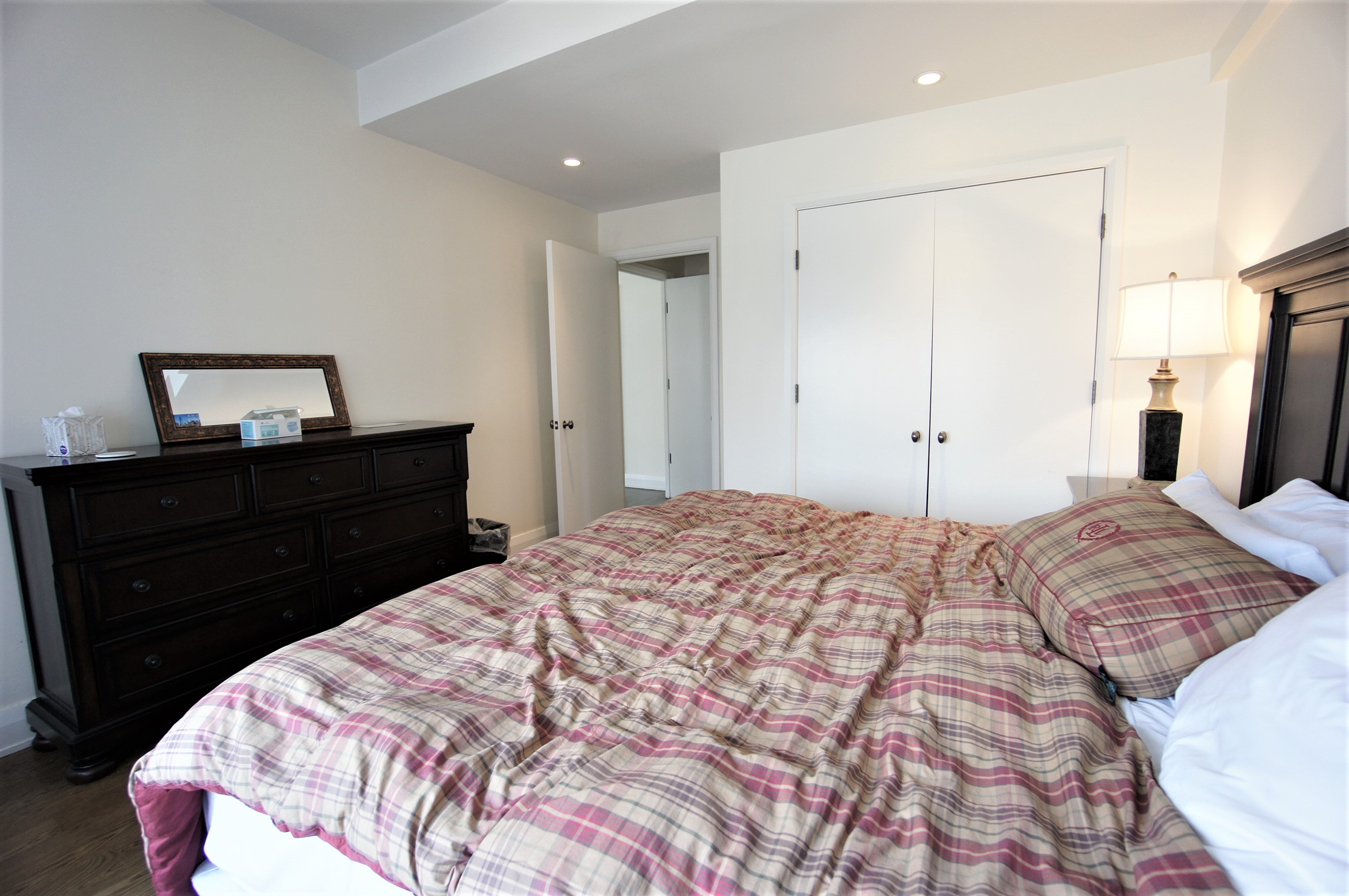 211 East 51st Street, Unit 12 Manhattan, NY 10022 - Photo 9 of 14