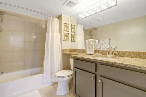 $439,900 | 2230 George C Marshall Drive, Unit 305, Falls Church, VA 22043