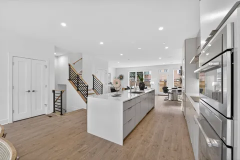 $1,999,950 | 5348 Zenith Overlook, Bethesda, MD 20816