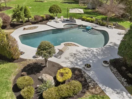 $1,795,000 | 5 Meadow Drive, Warren, NJ 07059