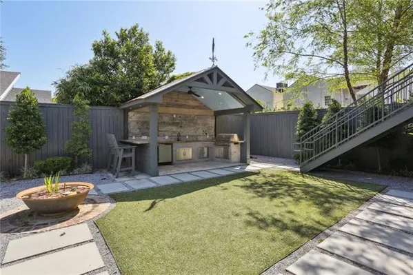 $299,000 | 1117 Ninth Street, Unit 202, New Orleans, LA 70115