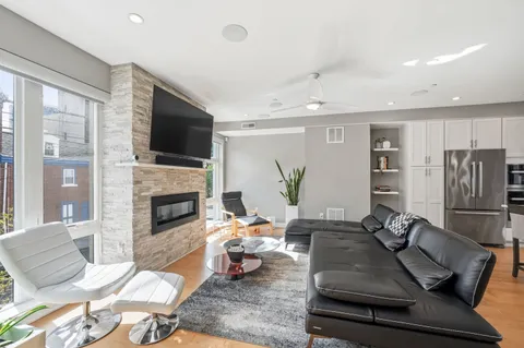 $1,150,000 | 604 North 4th Street, Philadelphia, PA 19123