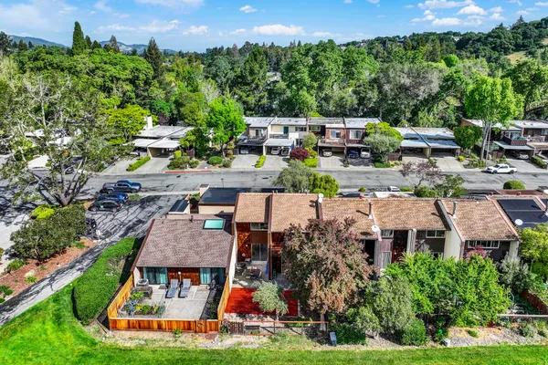 $578,000 | 3161 Valley Green Lane, Napa, CA 94558