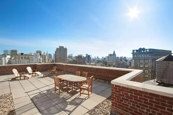 $2,150,000 | 77 East 12th Street, Unit 7EF | Greenwich Village