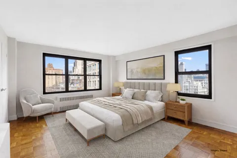 $1,895,000 | 54 West 16th Street, Unit 9B | Flatiron