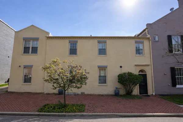 $1,249,000 | 228 South Alfred Street, Alexandria, VA 22314
