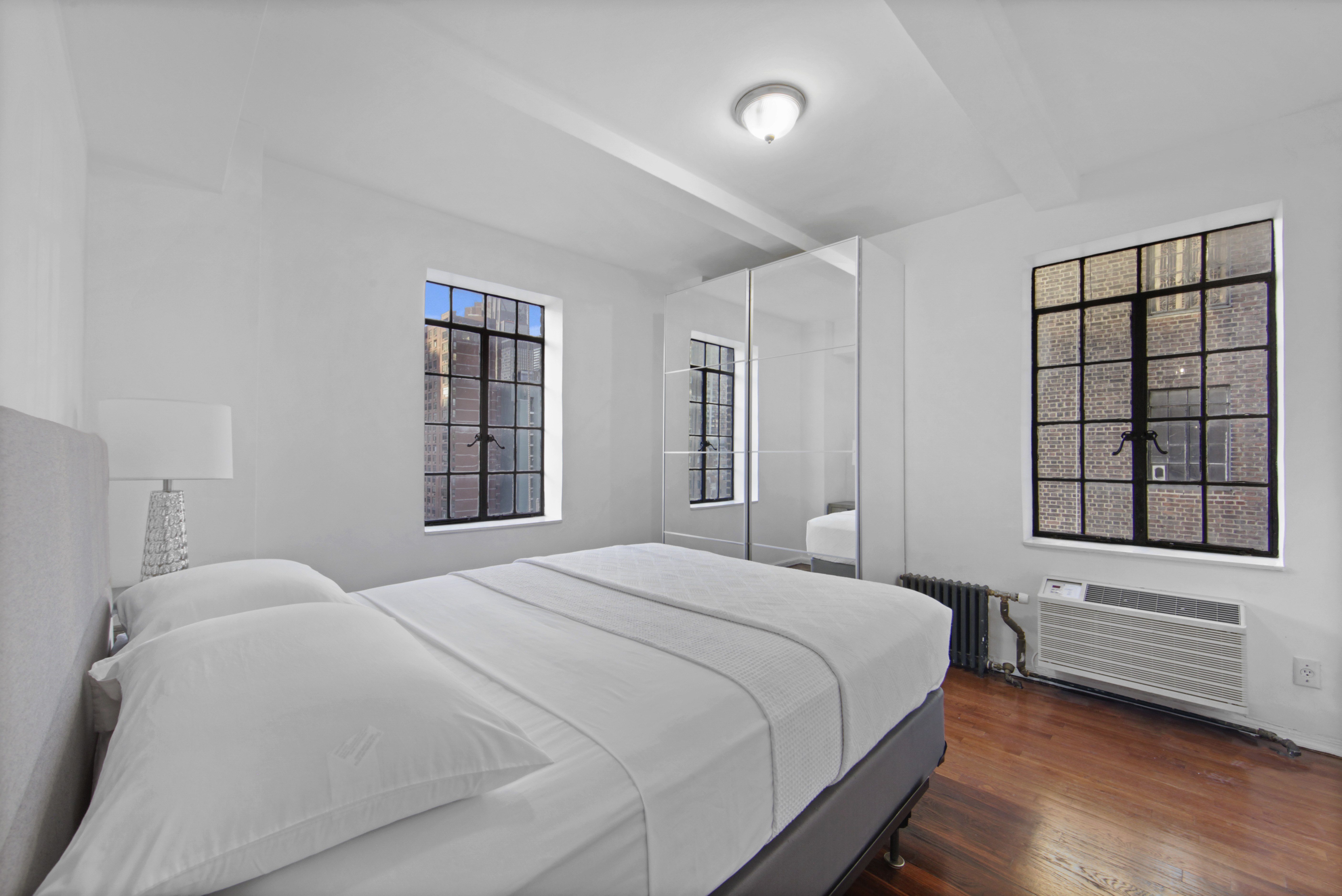 45 Tudor City Place, Unit 1710 Manhattan, NY 10017 - Photo 8 of 20