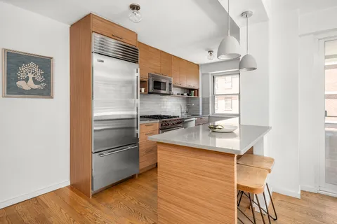 $1,200,000 | 383 Grand Street, Unit M1304 | Lower East Side