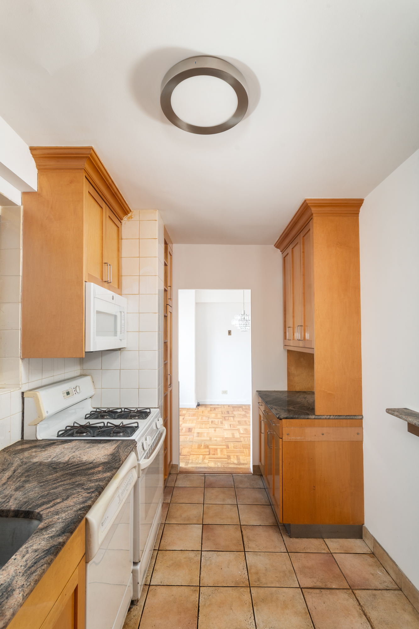 205 East 63rd Street, Unit 19G Manhattan, NY 10065 - Photo 11 of 21