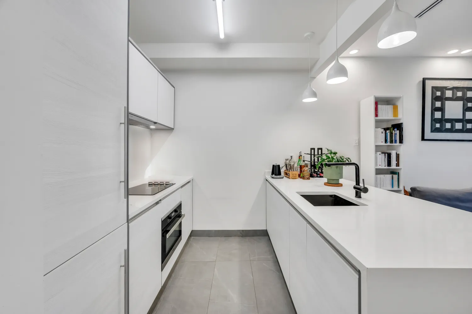 $4,200 | 116 India Street, Unit 2A | Greenpoint