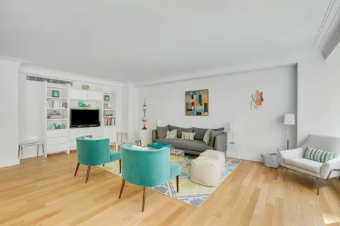 $2,390,000 | 200 East 66th Street, Unit D201 | Lenox Hill