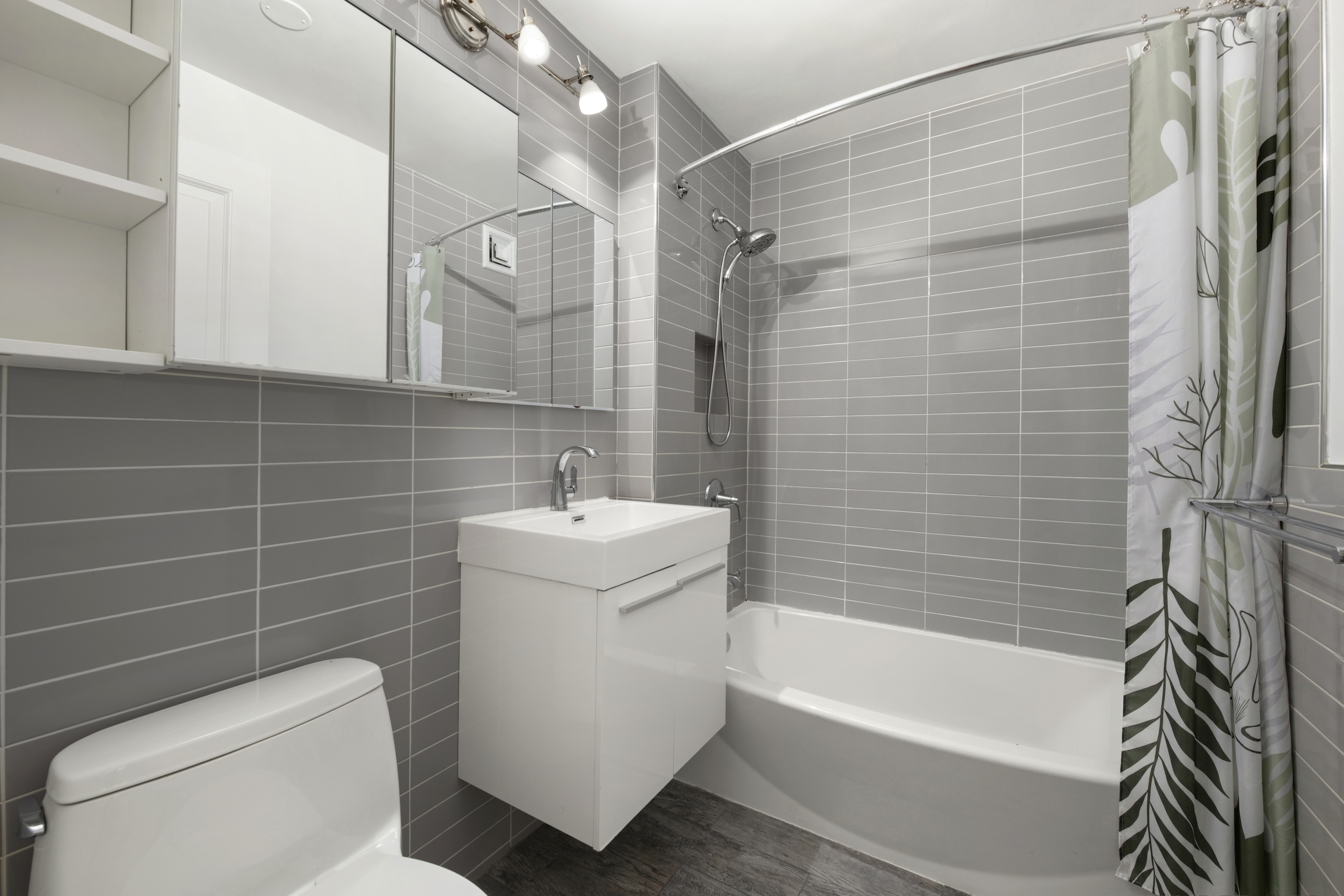 404 East 76th Street, Unit 3B Manhattan, NY 10021 - Photo 6 of 8