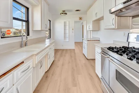 $900,000 | 4463 Palo Verde Avenue, Lakewood, CA 90713