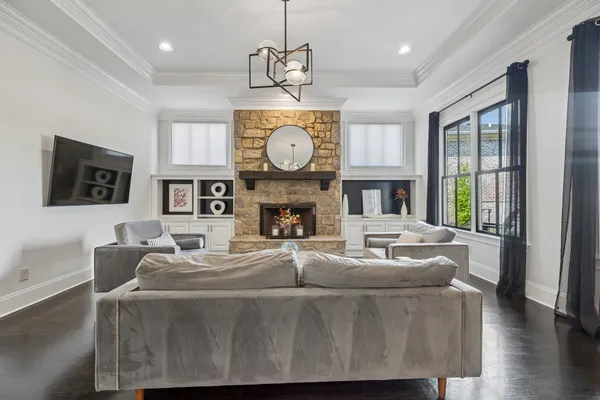 $2,100,000 | 1040 Falling Leaf Circle, Brentwood, TN 37027